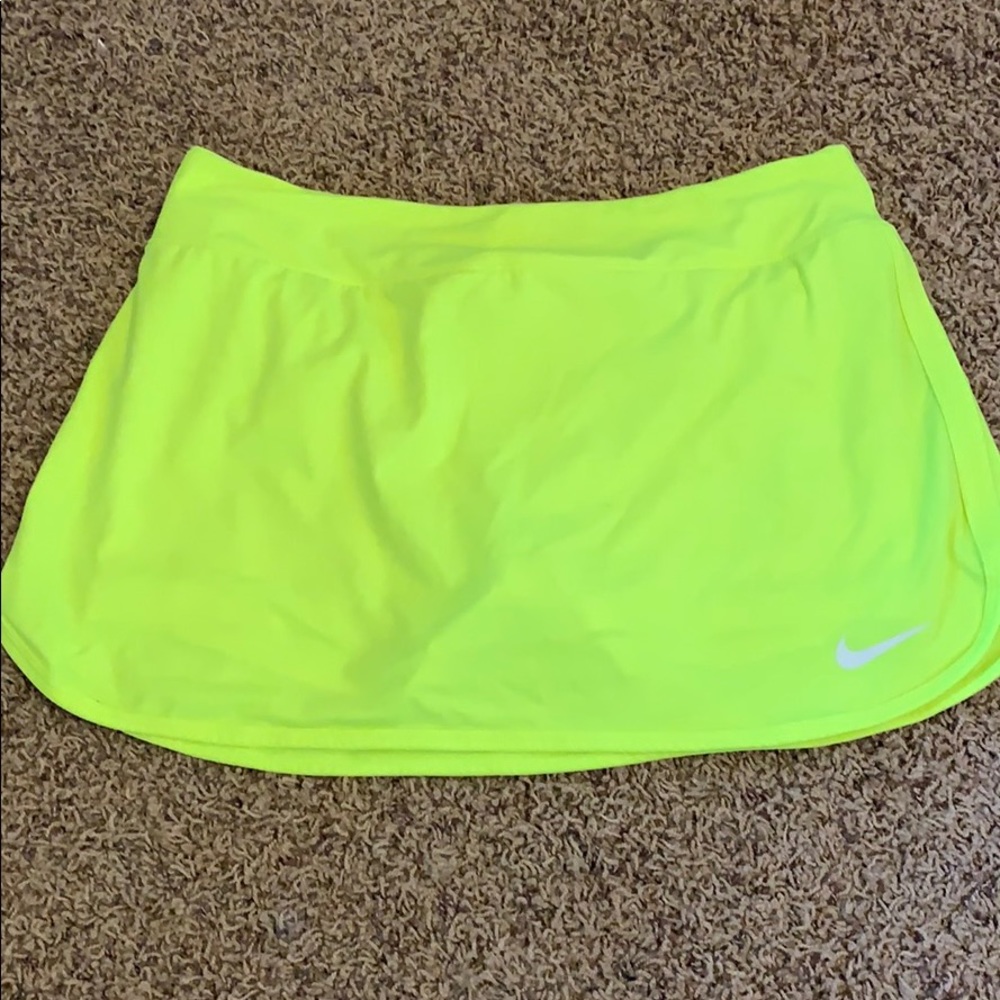 Neon yellow tennis/golf skirt